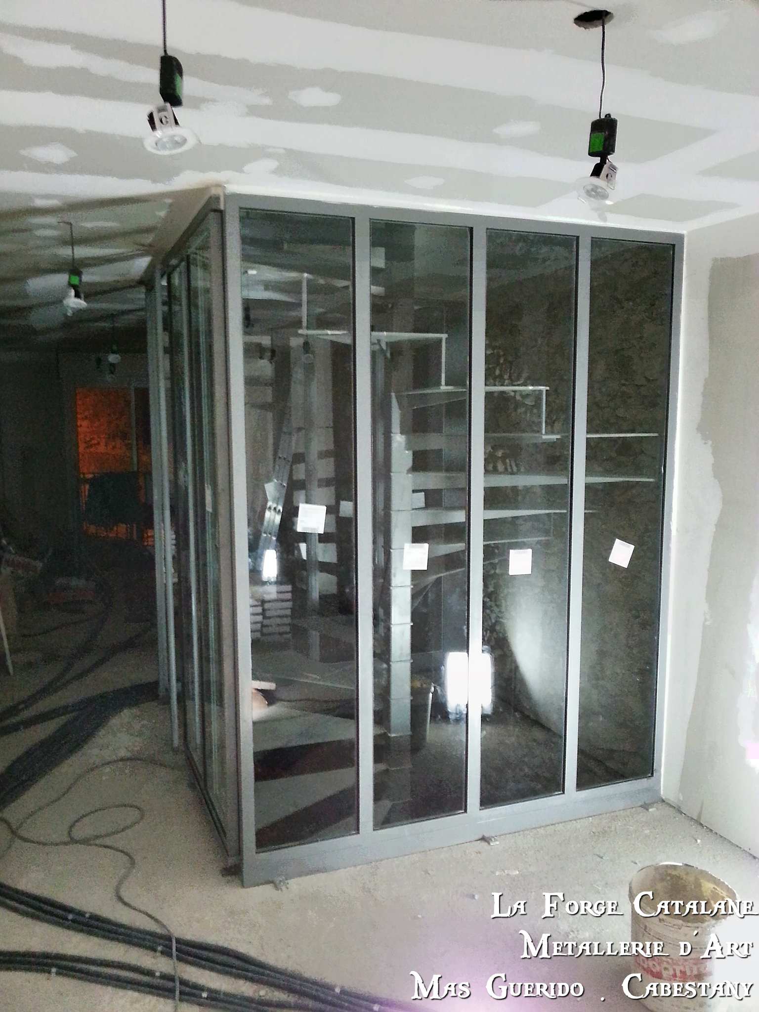 verriere type ancien atelier escalier 5 Forge Catalane.jpg